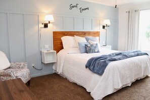 3 Schlafzimmer, Schreibtisch, Bügeleisen/Bügelbrett, kostenloses WLAN