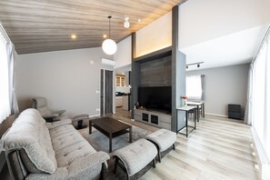 Lyxvilla | Vardagsrum | Platt-tv