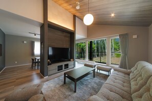 Luksusvilla | Oppholdsområde | Flatskjerm-TV