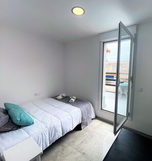 2 sovrum, strykjärn/strykbräda, internet och sängkläder