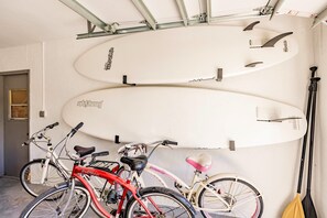 Interior - Close to Everything! Stylish Home w/ Pool & Spa (Naples)