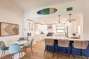 Fridge, microwave, oven, stovetop - Coastal Chic Home Close to Everything - King Bed, Pool & Spa, BBQ  (Naples)