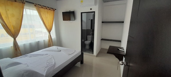 Desk, free WiFi - Hotel Apartado (Apartadó)