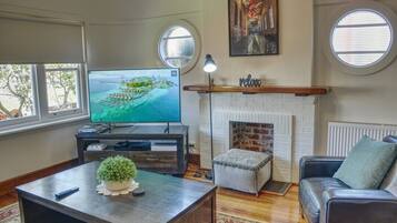 Smart TV, DVD player, books