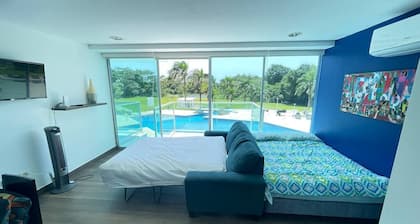 Piscina Mar en el Paraíso Caribe