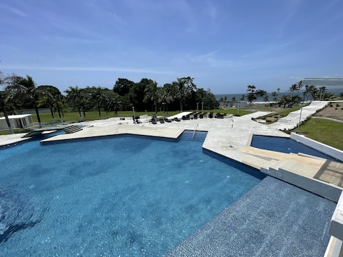Piscina Mar en el Paraíso Caribe
