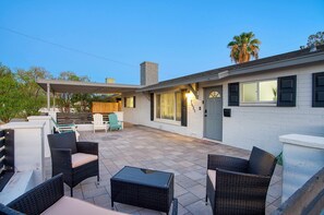 Terrace/patio - Desert Oasis Retreat In Stunning Scottsdale, AZ! (Scottsdale)