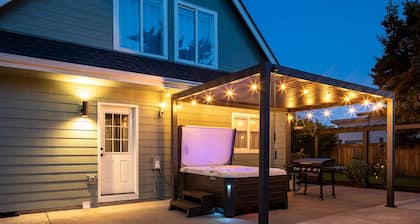 Newly renovated, centrally located home with private gate, RV parking & Hot Tub