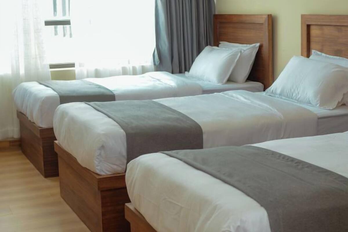 1 bedroom, premium bedding, memory foam beds, minibar