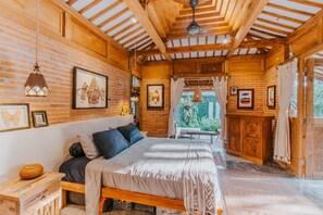 Deluxe Villa | 1 bedroom, in-room safe, desk, laptop workspace - Villa Artist (Lembongan Island)