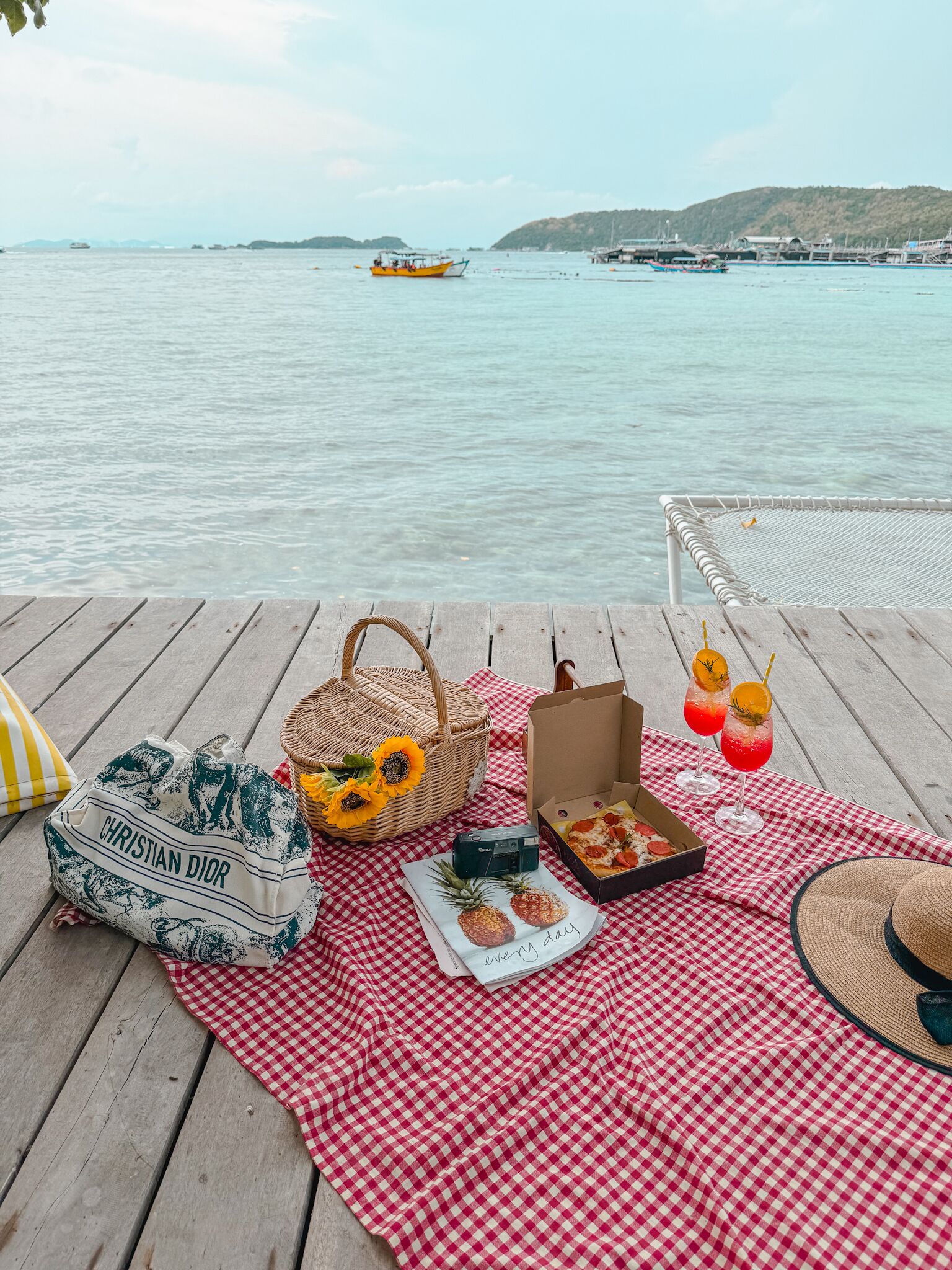 Romanttinen huvila, 1 makuuhuone, valtamerinäköala, valtameren rannalla | Ulkopuoli