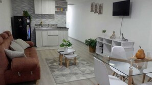 Interior - Hermoso y Amplio Apartamento, Excelente Ubicación! (Bogotá)