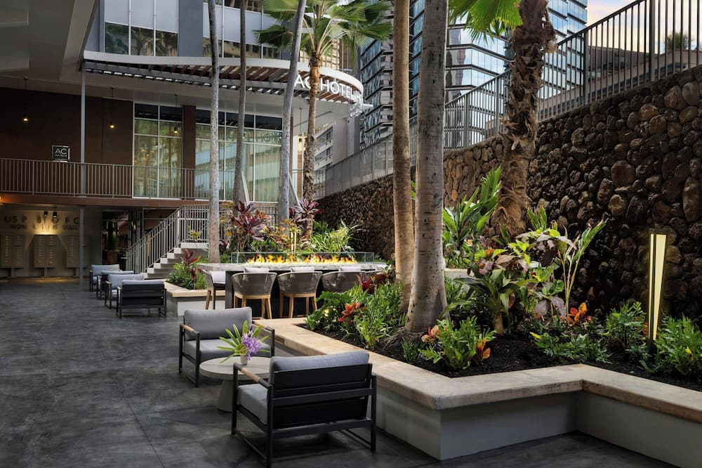 AC Hotel by Marriott Honolulu