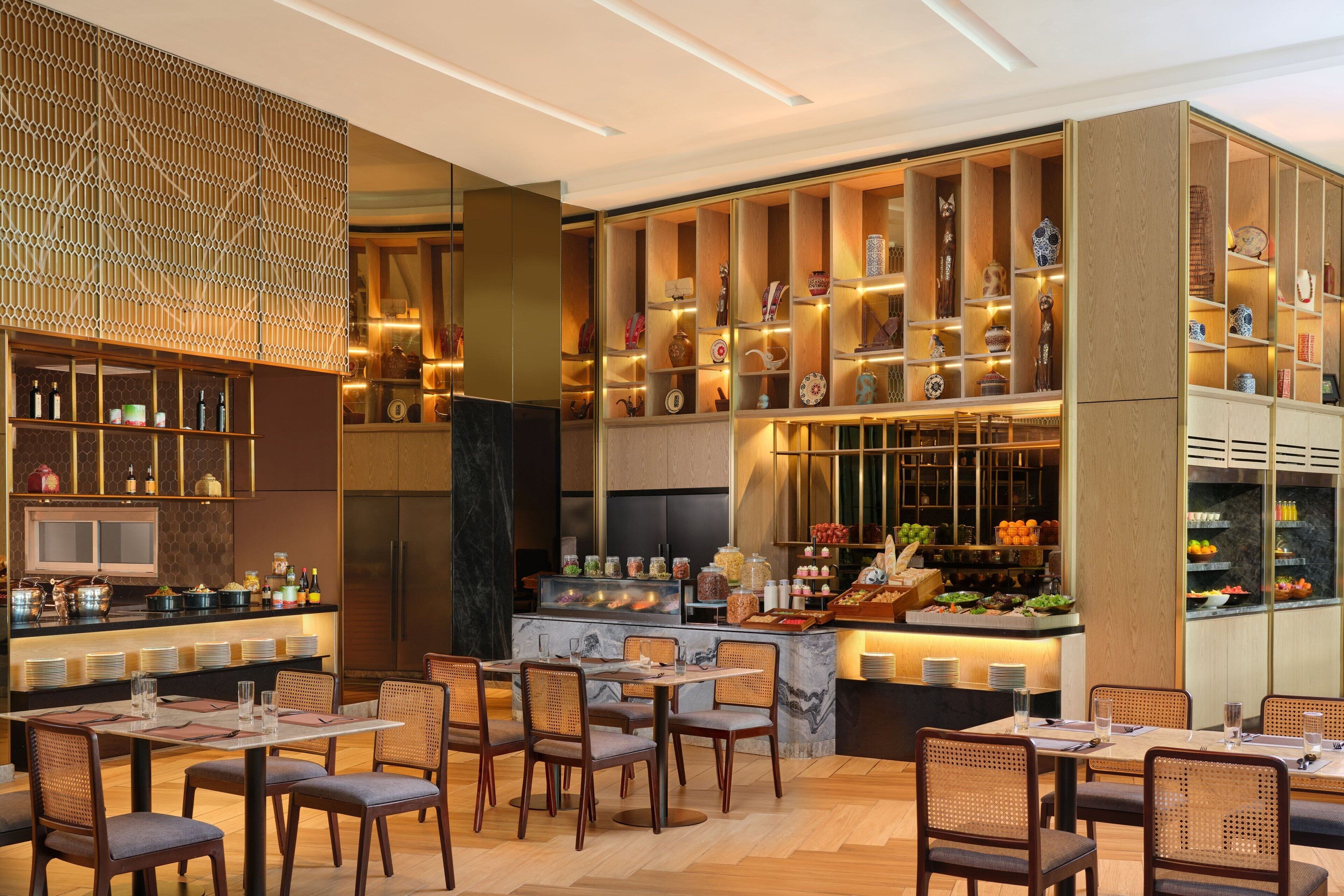 Sarapan bufet setiap hari (MYR 88 seorang) 