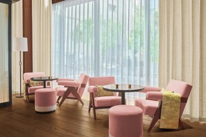 Lobby - The Tokyo EDITION, Ginza (Tokyo)