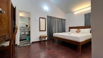 2 bedrooms, in-room safe, free WiFi, bed sheets
