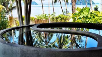 Diepe bindweefselmassages, Thaise massages, sportmassages
