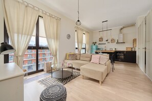 Living room - Bright Apartment Walońska 19 by Renters (Wroclaw)