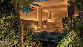 Romantisch appartement | Uitzicht op de tuin