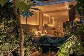 Romantisches Apartment | Blick auf den Garten