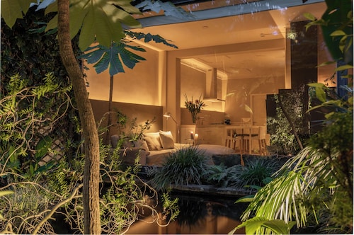 Park Mansion Hotel