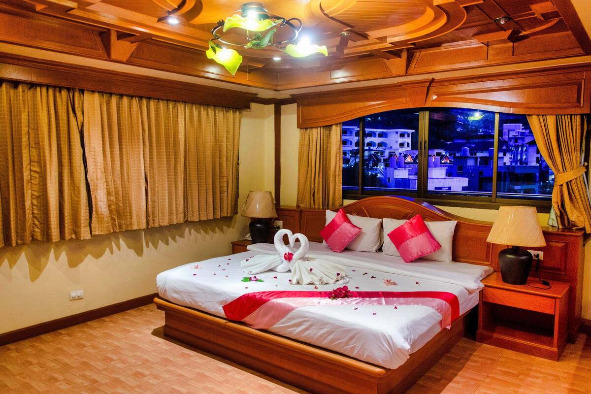 Roof Top Sea View Penthouse Jacuzzi Bar | 미니바, 객실 내 금고, 책상, 노트북 작업 공간