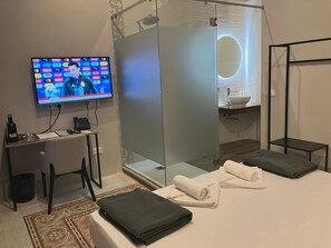 Superior kamer | Een bureau, geluiddichte muren, gratis wifi, beddengoed