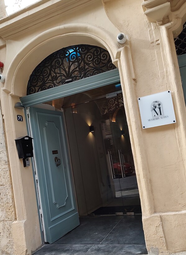 Front of property - Mulberry Suites (Valletta)
