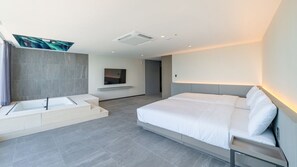 Habitació doble Deluxe, 2 llits dobles, no fumadors, vistes al mar | Cortines opaques, wifi gratuïta i roba de llit 