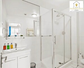 Appartement | Salle de bain | Serviettes fournies