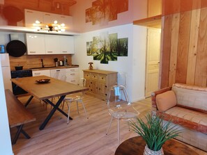 Interior - Le Cèpe Rénovation de Standing Située en Sortie de Village Vers Les Angles (FORMIGUERES)