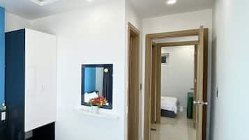 Familienapartment | 2 Schlafzimmer, Schreibtisch, laptopgeeigneter Arbeitsplatz