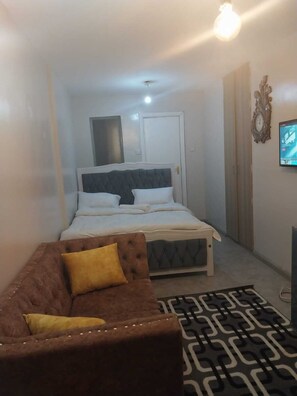 1 soverom, strykejern/-brett, wi-fi og sengetøy