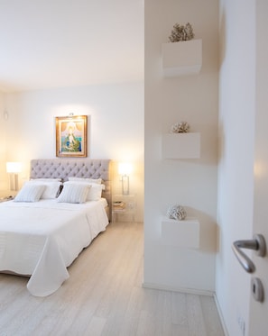 5 bedrooms, iron/ironing board, free WiFi, bed sheets - Villa Luisa (Manerba del Garda)