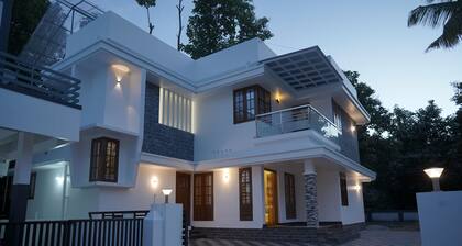 Homestay Nedumbassery - Full furnished 6BHK.10mins from Cochin Airport