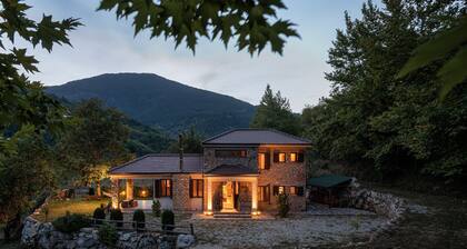 Hidden Stone Chalet