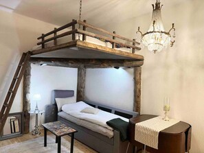 1 chambre, lit parapluie, Wi-Fi, draps fournis