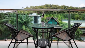 ห้องดีลักซ์ดับเบิล, ระเบียง, วิวภูเขา | วิวระเบียง