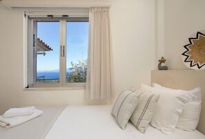 2 sovrum, värdeförvaringsskåp på rummet och strykjärn/strykbräda