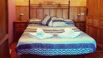 1 chambre, fer et planche Ă  repasser, lit parapluie, draps fournis