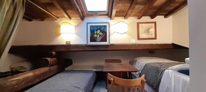 1 bedroom, iron/ironing board, WiFi