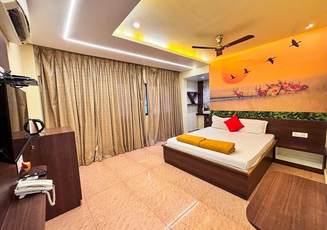 Deluxe Room | Free WiFi, bed sheets