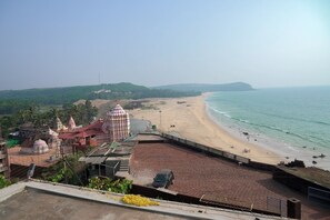 Beach/ocean view - SUKHSAGAR BEACH RESORT Kunkeshwar  (Devgad)