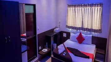 Quarto superluxo | Wi-Fi de cortesia, roupa de cama