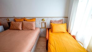 1 bedroom, iron/ironing board, travel cot, WiFi