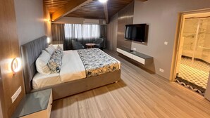 Executive Room | WiFi (free) - The Retreat (Darjeeling)