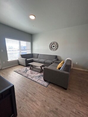 Apartment, 3 Bedrooms, Kitchen | Living area | 50-inch Smart TV with digital channels, streaming services - Bringham's Mill Apartments (Rexburg)