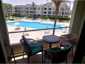 Chalet, 2 Bedrooms, Accessible, Smoking | Pool | Outdoor pool