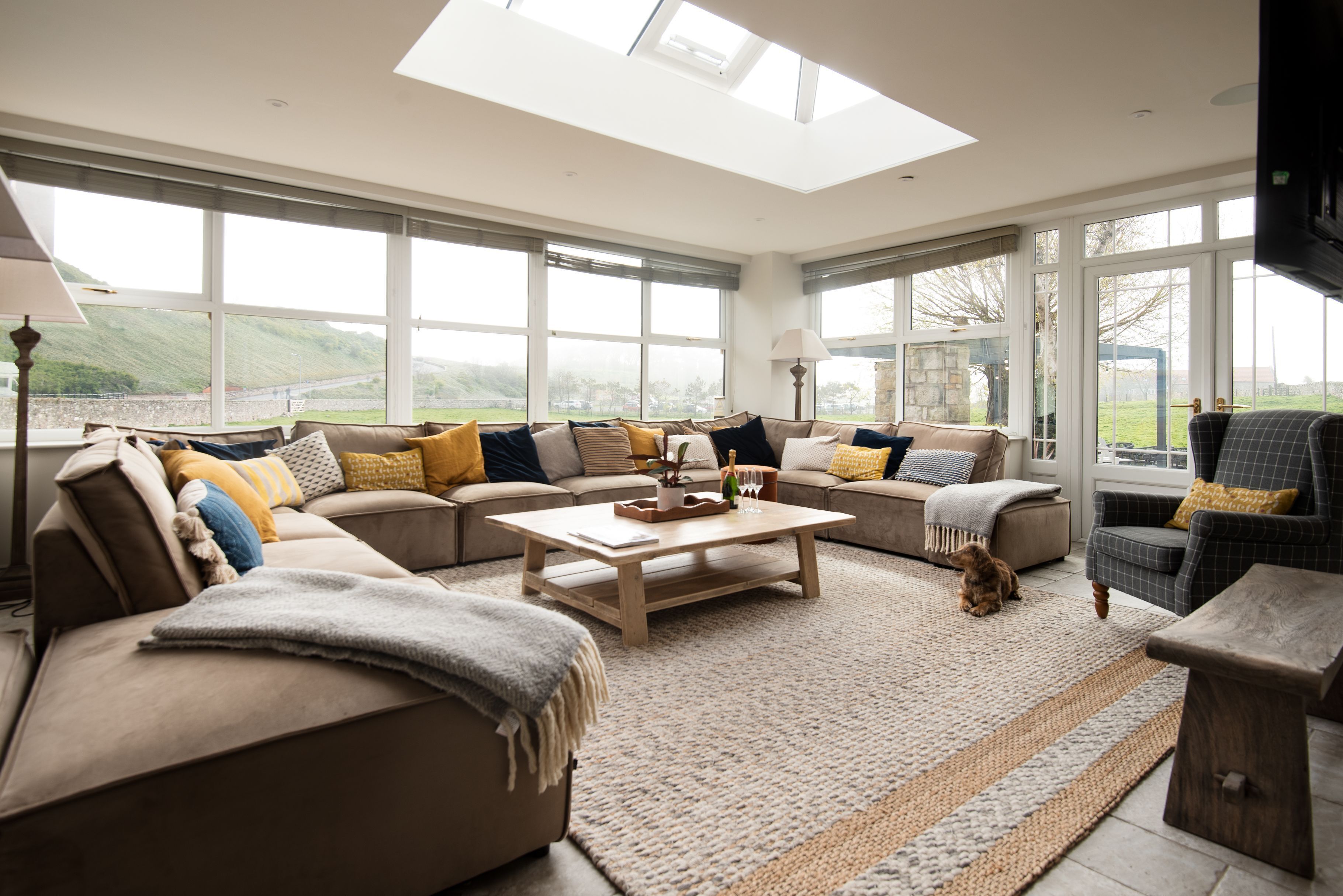Castle View - Sleeps 16 Guests  In 8 Bedrooms - Bamburgh
