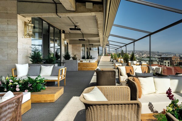 Restaurant - Castor & Pollux Hotel (Tbilisi)